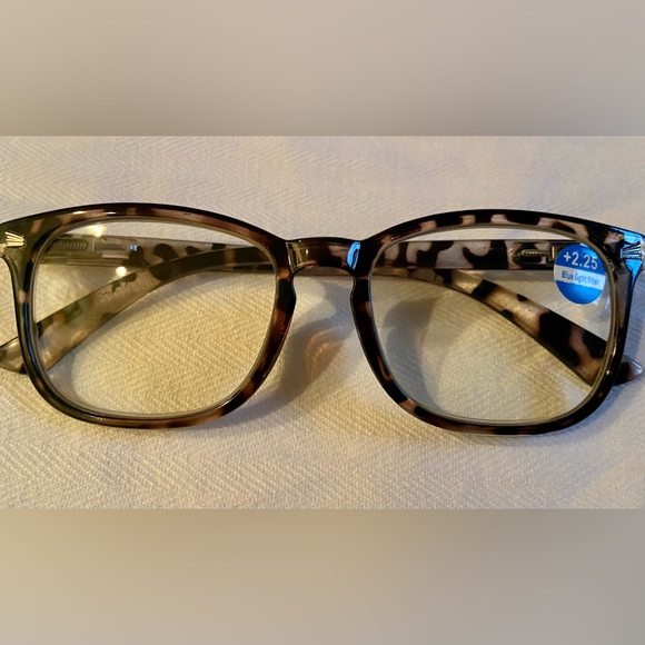 Quality readers - Picture 2 of 6